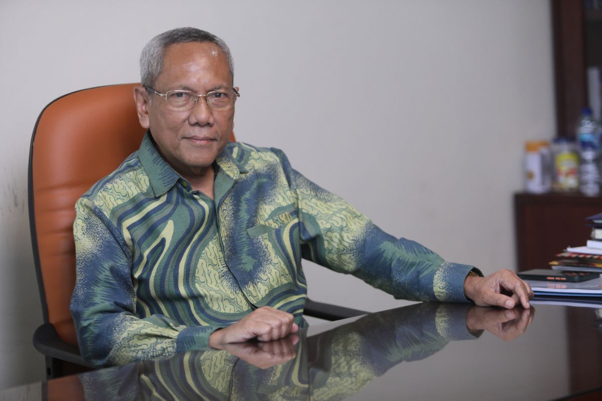 Pakar jelaskan istilah medis di balik penyakit Paus Fransiskus