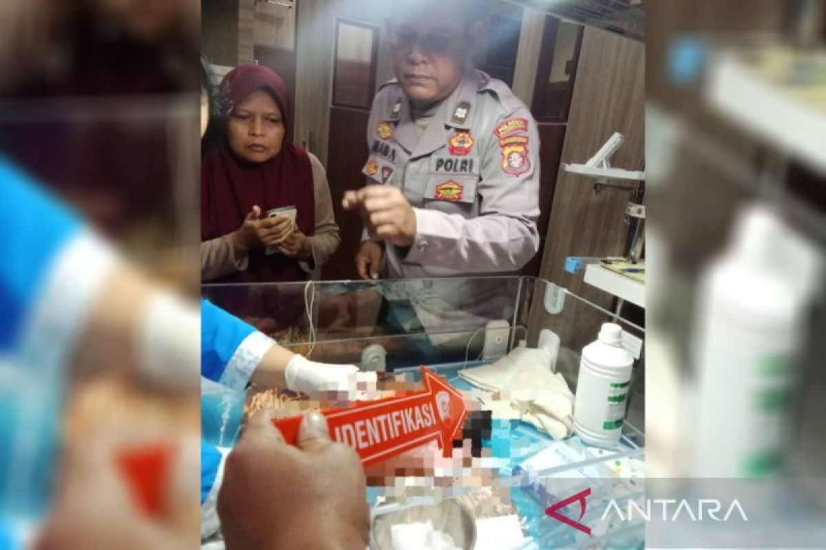 Warga temukan bayi ditinggalkan di Masjid Al Amanah Palangka Raya usai dilahirkan