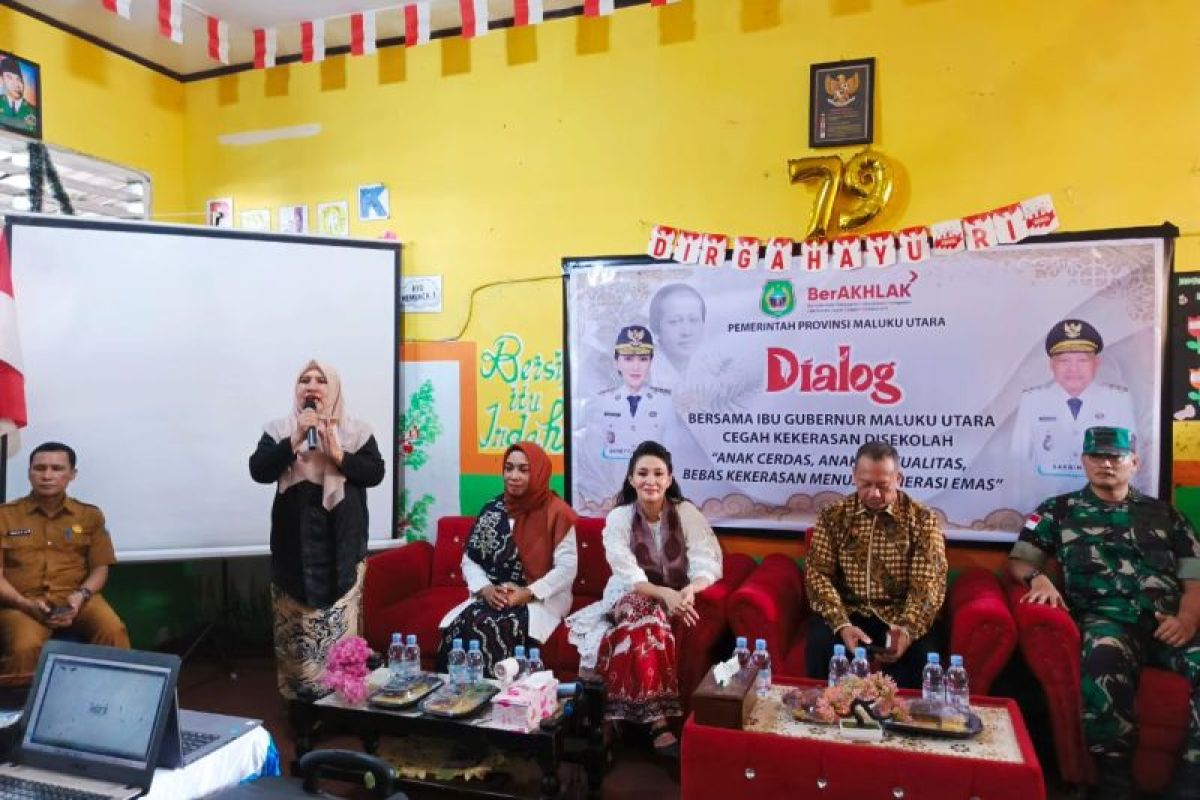 Kunjungi SMAN 4 Ternate, Gubernur Malut berdialog dengan pelajar di momentum Hari Kartini