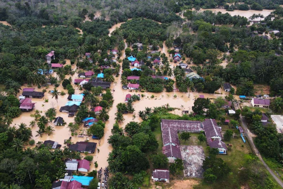 BPBD Kabupaten PPU  evakuasi warga terdampak banjir