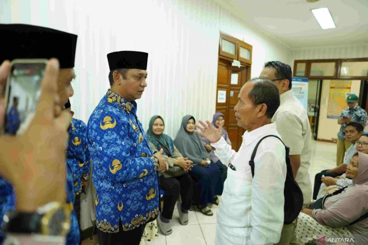 Calon haji asal Kabupaten Bekasi jalani vaksinasi meningitis dan polio