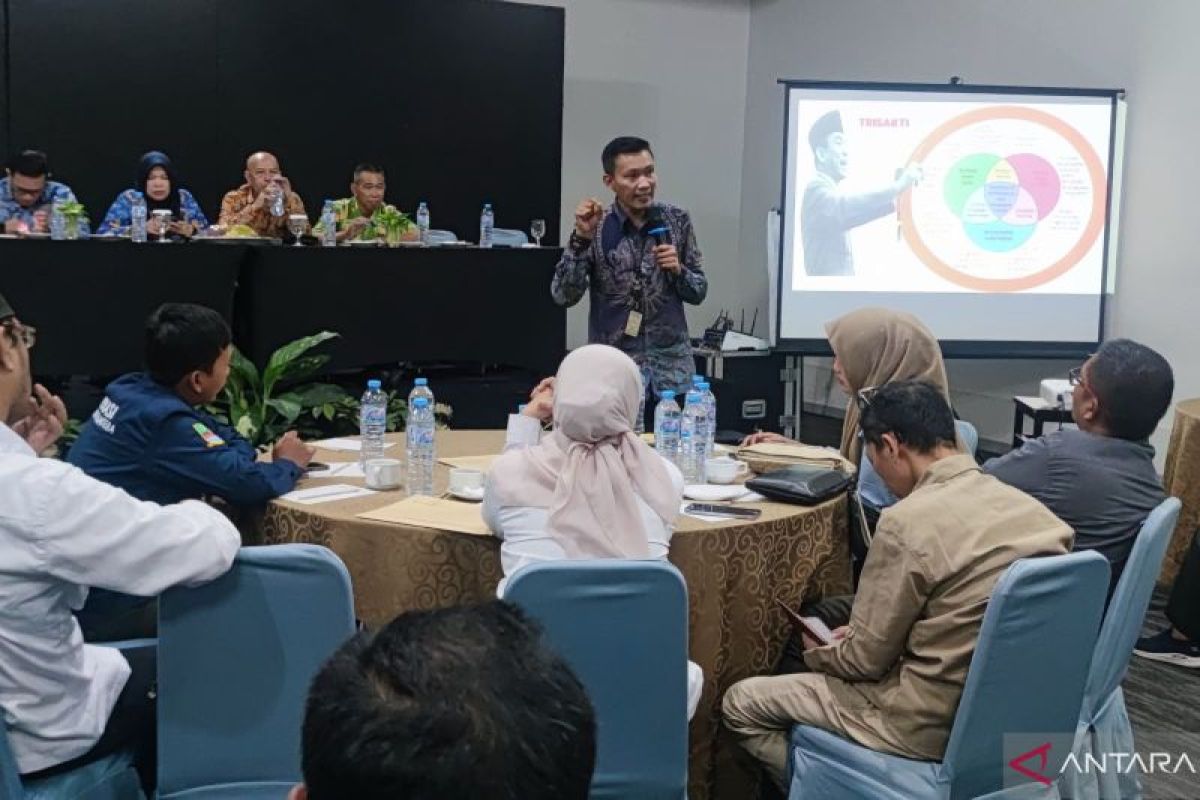 Pemkab Bekasi berupaya percepat pembentukan Koperasi Desa Merah Putih