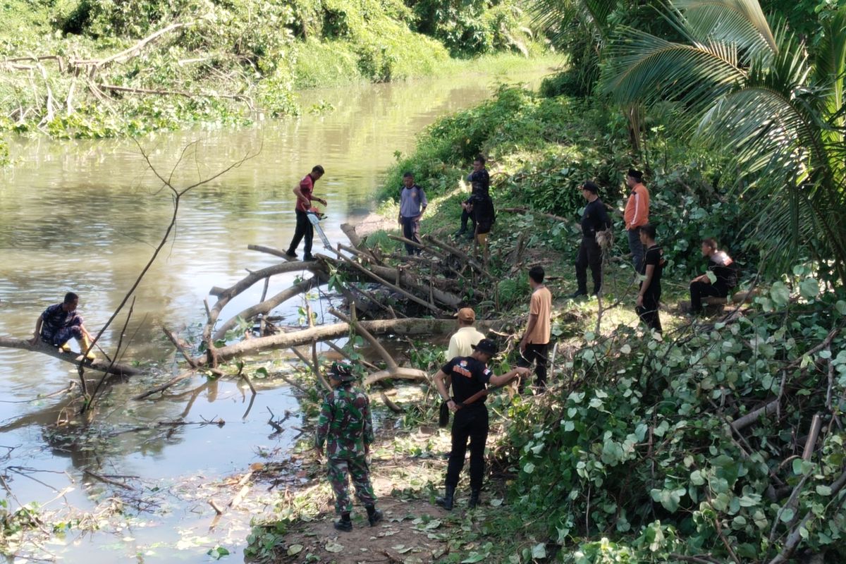 Sampah jadi salah satu penyebab banjir di Padang Pariaman