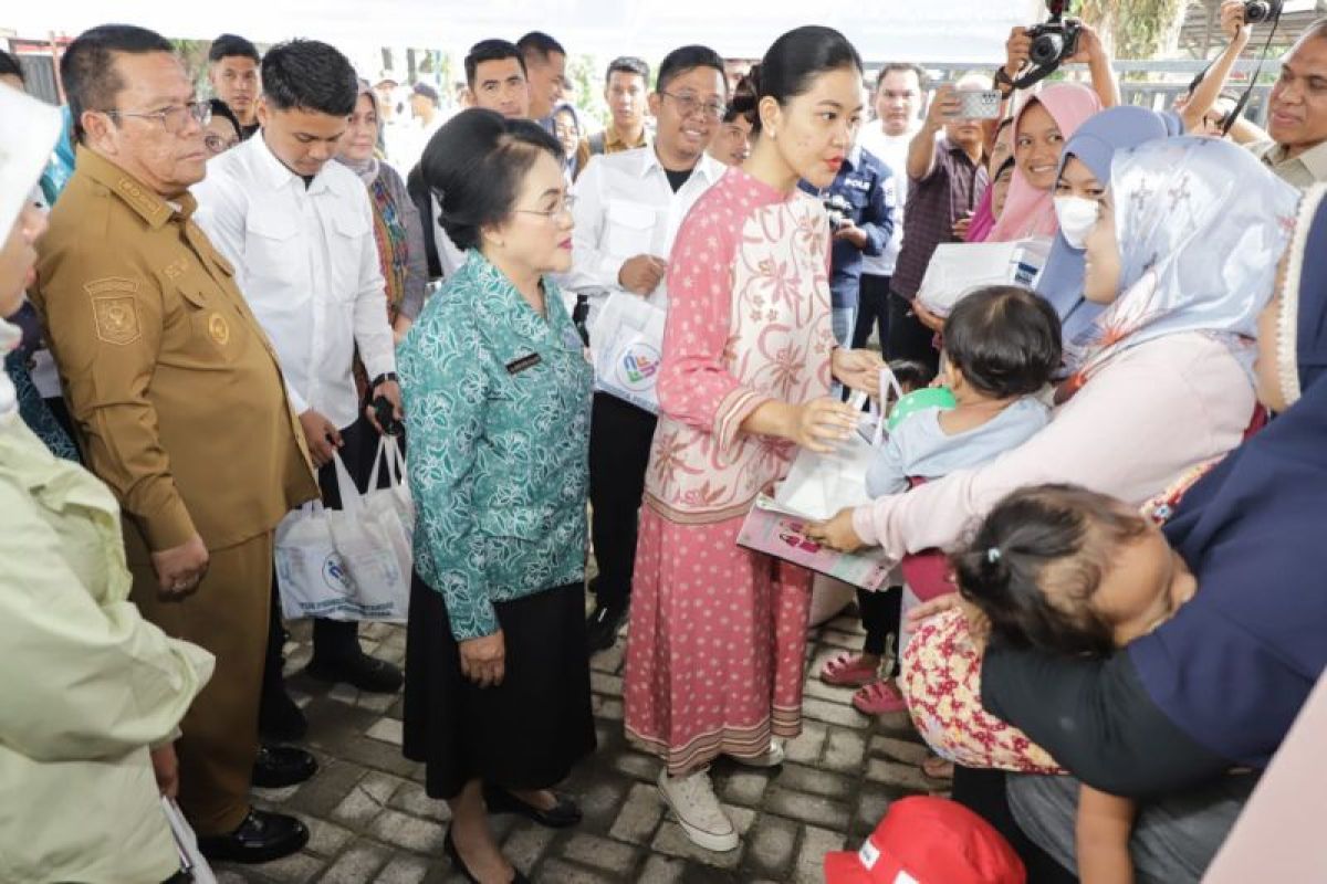 Kahiyang Ayu di Pematangsiantar, ingatkan ibu-ibu rutin ke posyandu