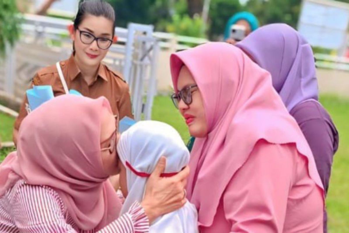 Hari Kartini, TP PKK Simalungun sambangi yayasan anak kebutuhan khusus
