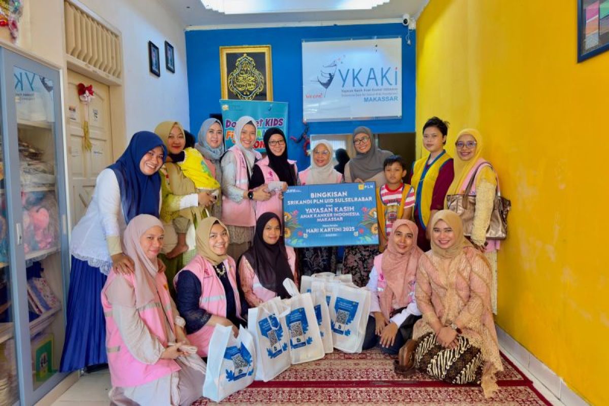 Srikandi PLN merayakan Hari Kartini bersama anak-anak pengidap kanker