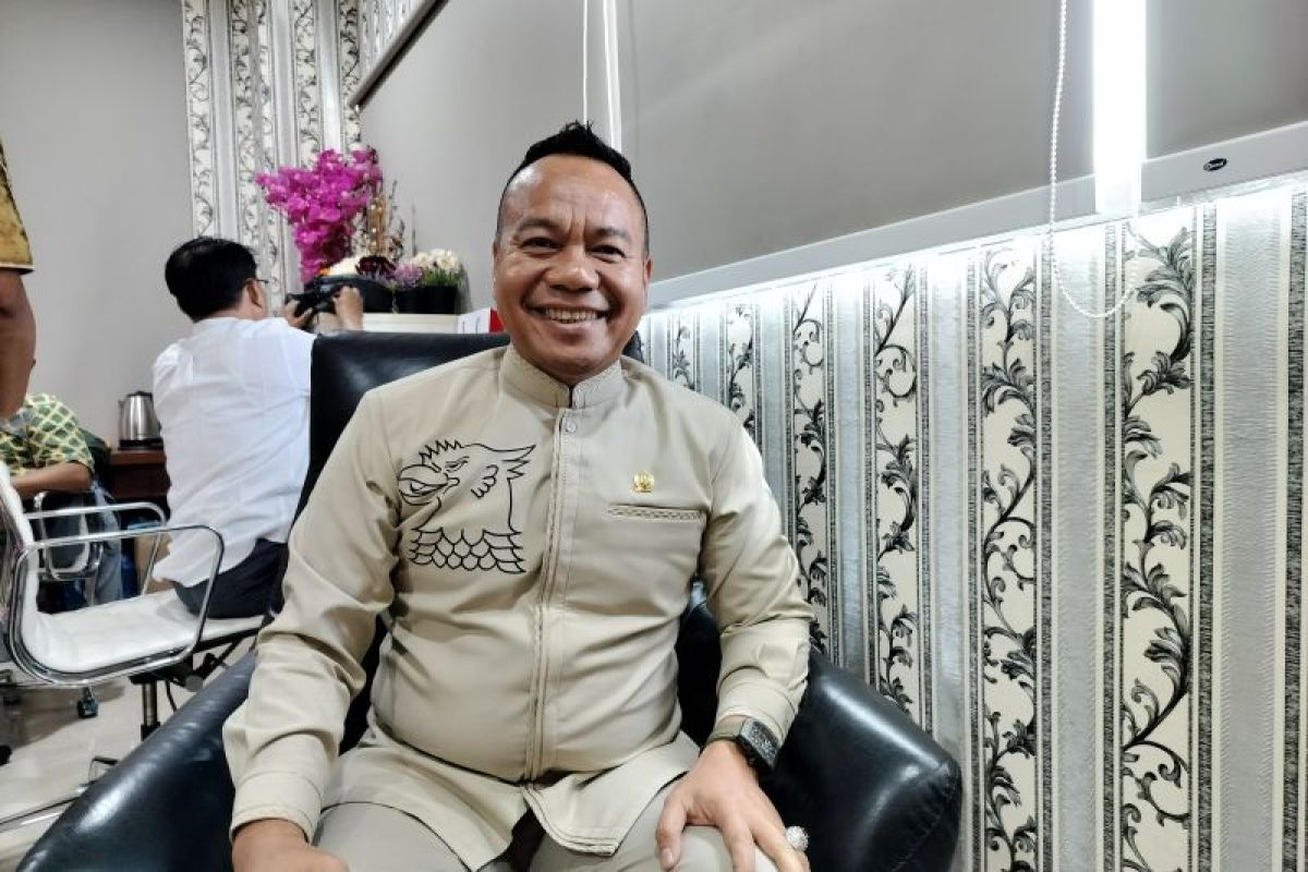 Komisi A DPRD Surabaya dukung langkah wali kota segel gudang tak berizin