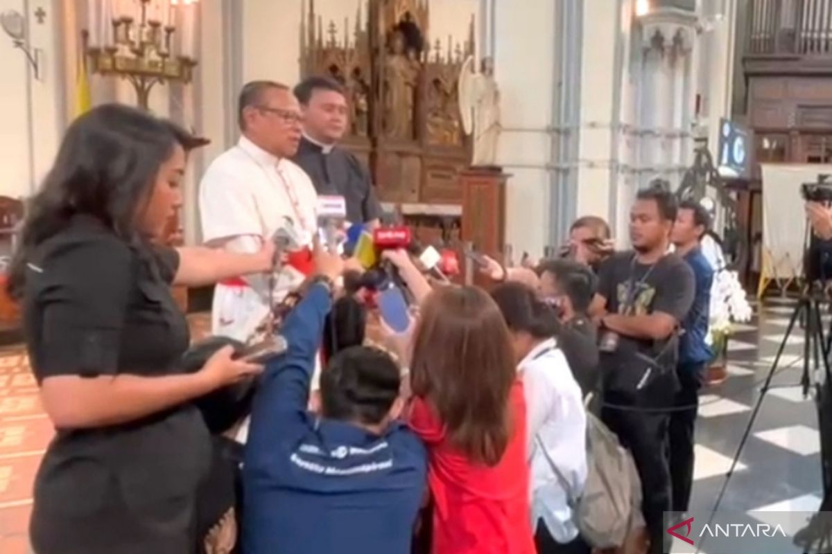 Katedral Jakarta gelar Misa Requiem untuk Paus Fransiskus