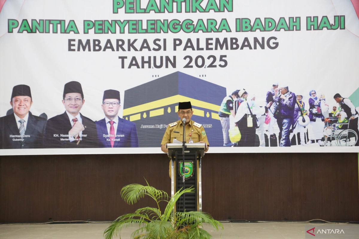 Sekda Sumsel lantik PPIH Embarkasi Palembang Tahun 2025