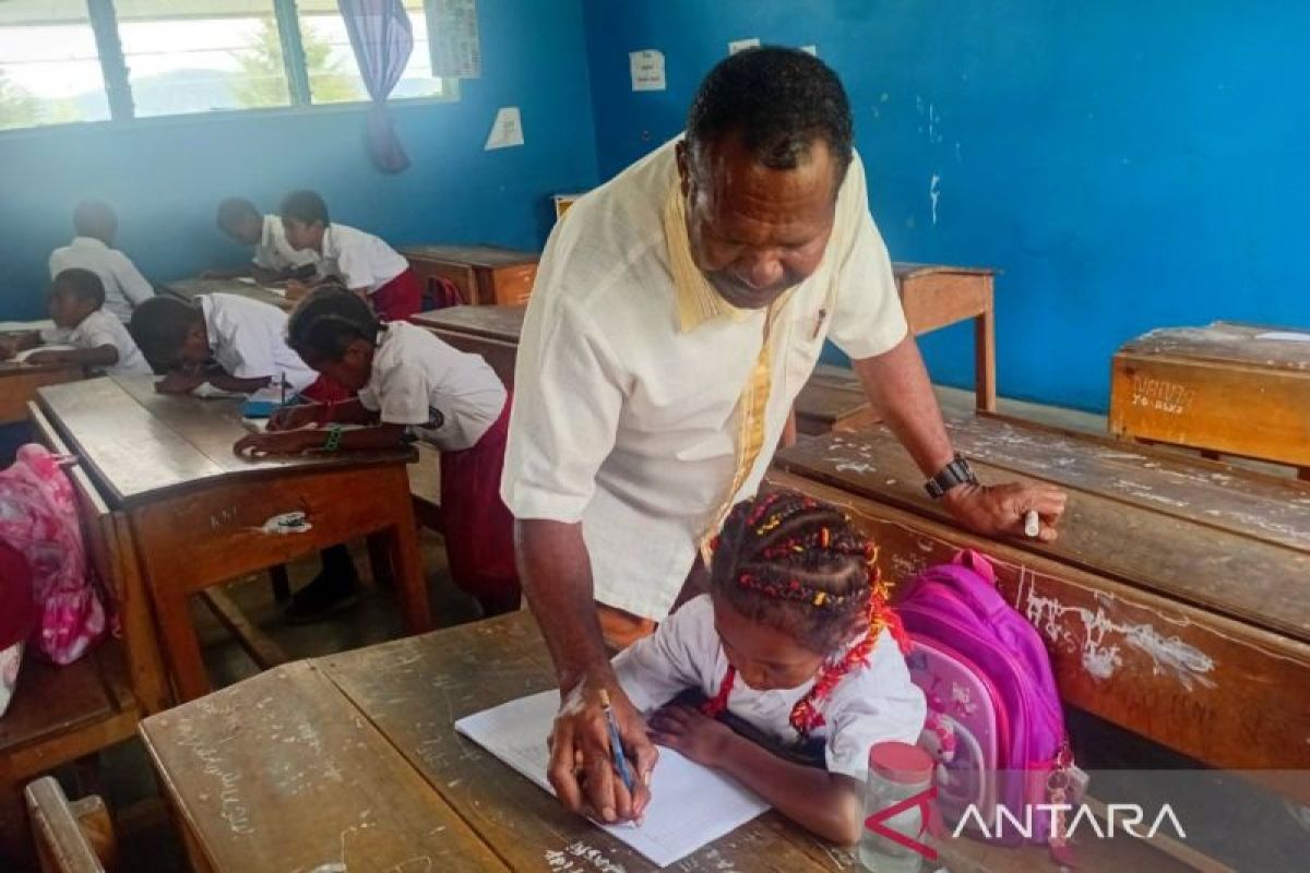 Pegunungan Arfak gandeng UNICEF tingkatkan literasi dan numerasi