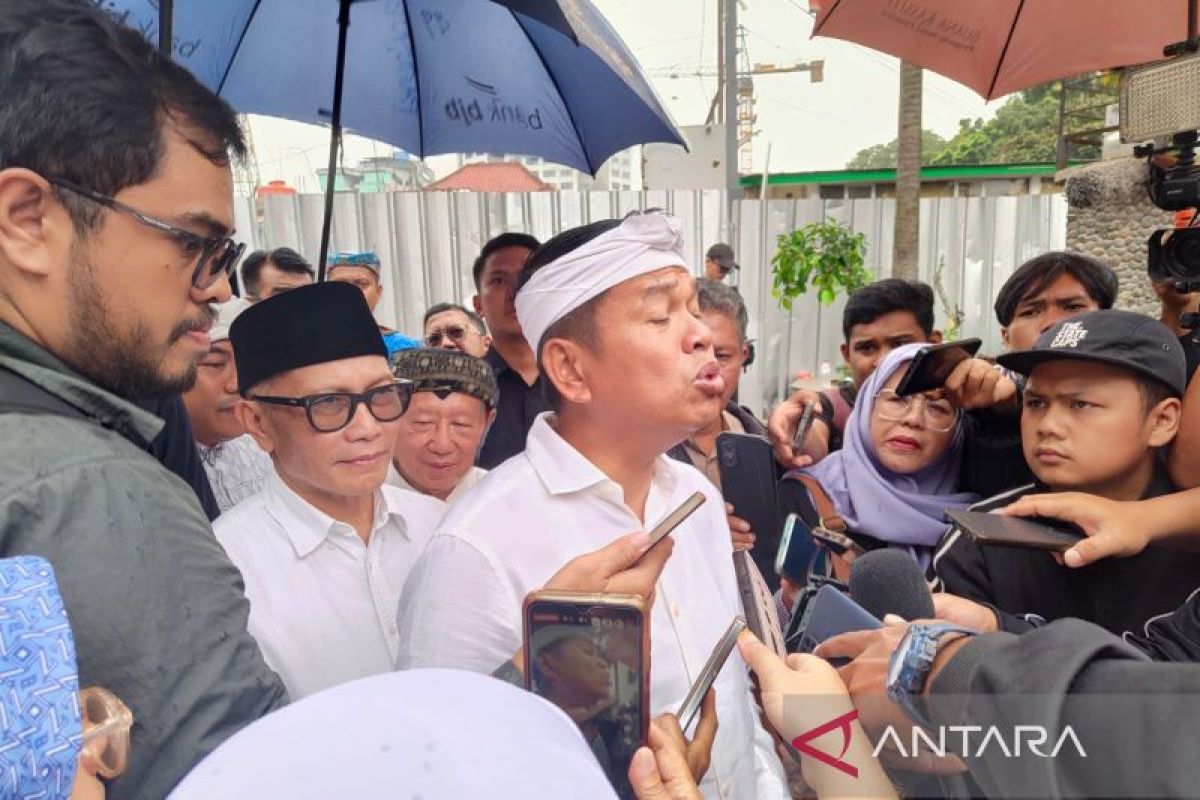 Gubernur Dedi Mulyadi dapat ancaman pembunuhan dari akun medsos