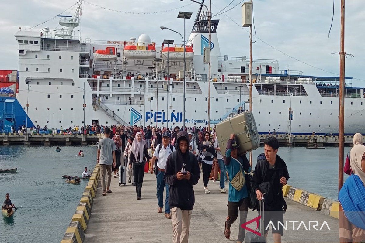 Pelni Baubau angkut penumpang periode Lebaran 2025 sebanyak 59.052 orang