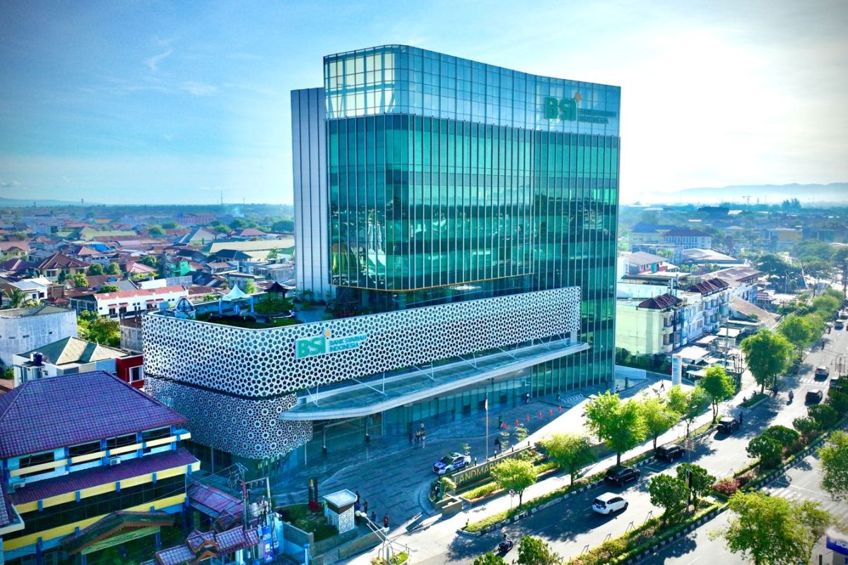 Bank Syariah Indonesia Aceh salurkan Rp6,3 miliar bantu sektor pendidikan