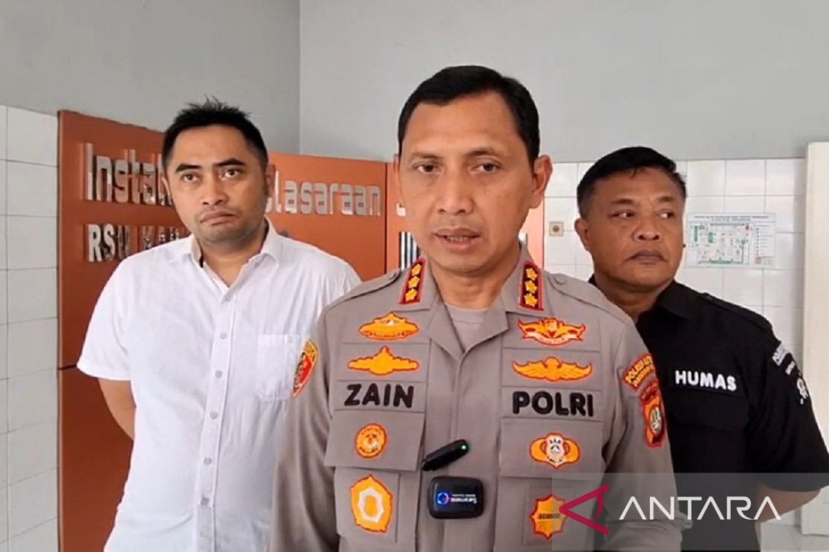 Jasad pria dalam karung terdapat luka di kepala dan tangan