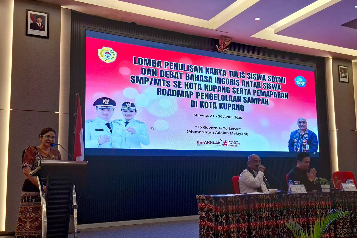 Ketua Komisi IV DPRD mendukung peningkatan akademis pelajar Kota Kupang