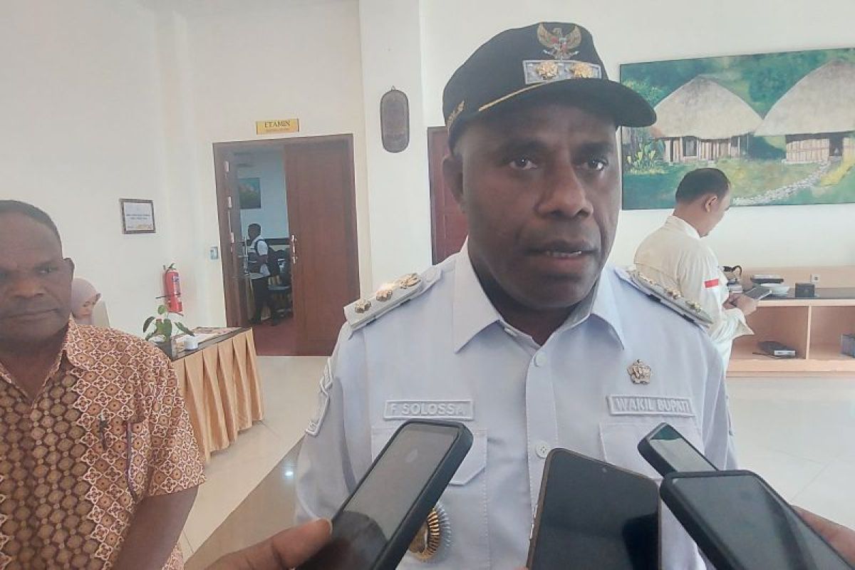 Wabup Maybrat sebut impelemtasi MBG tunggu petunjuk pusat