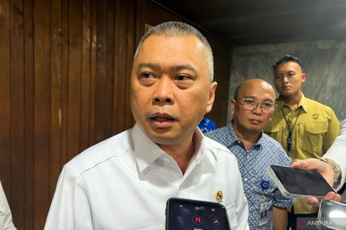 Menhub: Kemacetan Priok bukan akibat pembatasan angkutan Lebaran