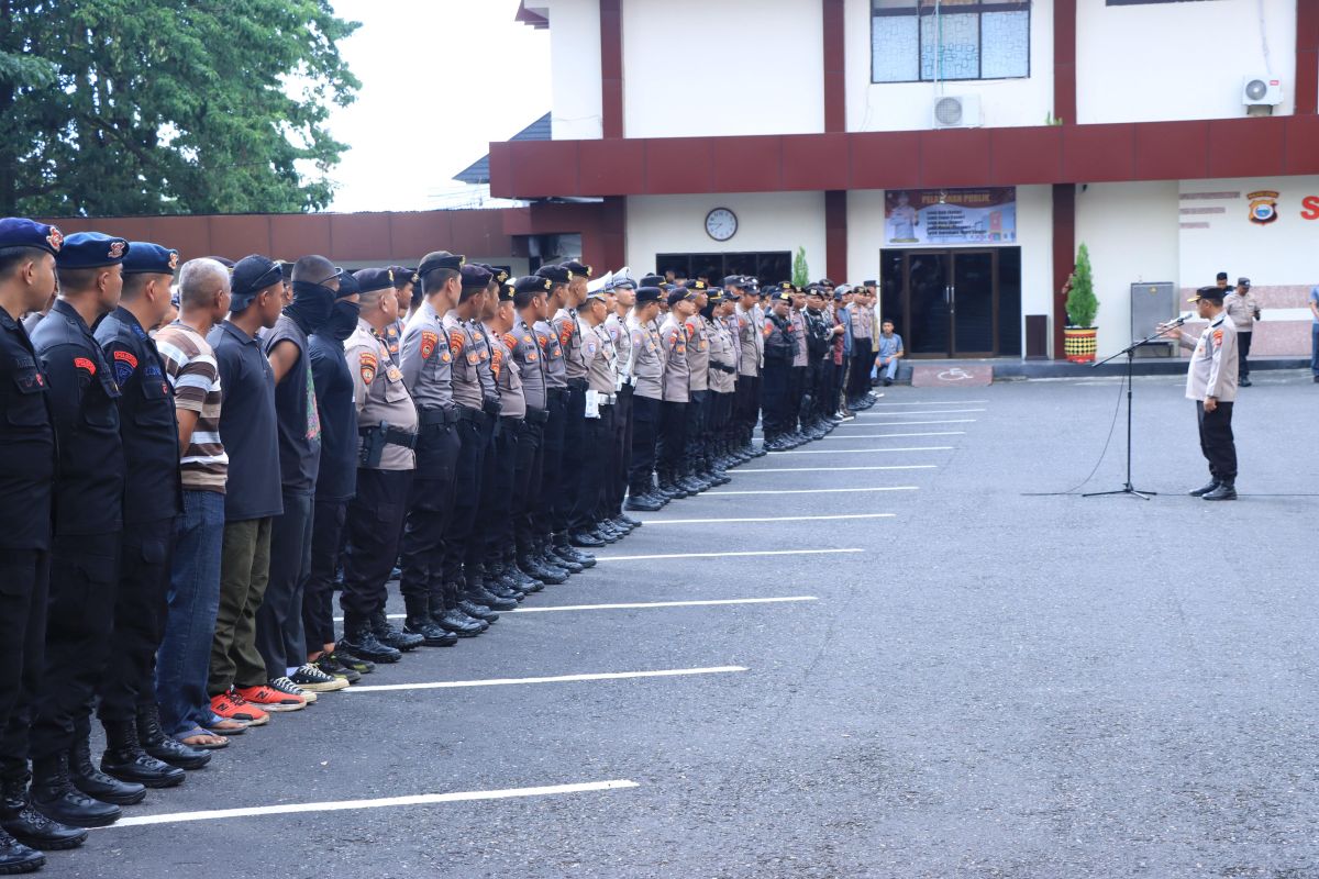 Polda Malut  simulasi penanganan unjuk rasa jelang hari buruh