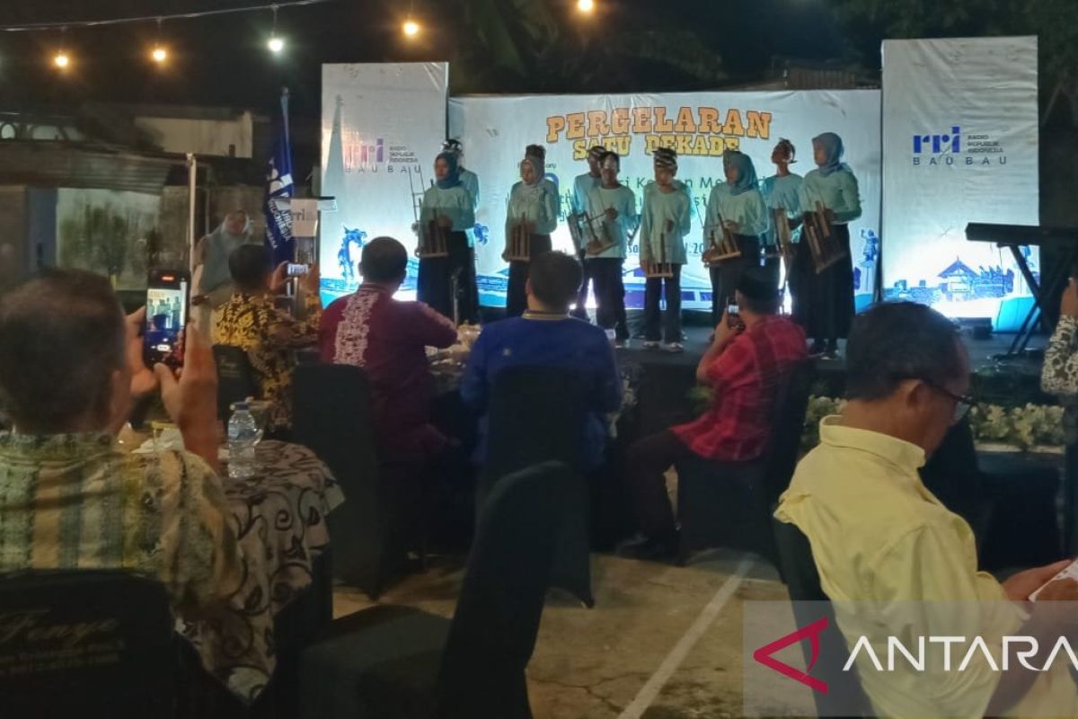 Walikota  apresiasi satu dekade RRI telah mengudara di Baubau
