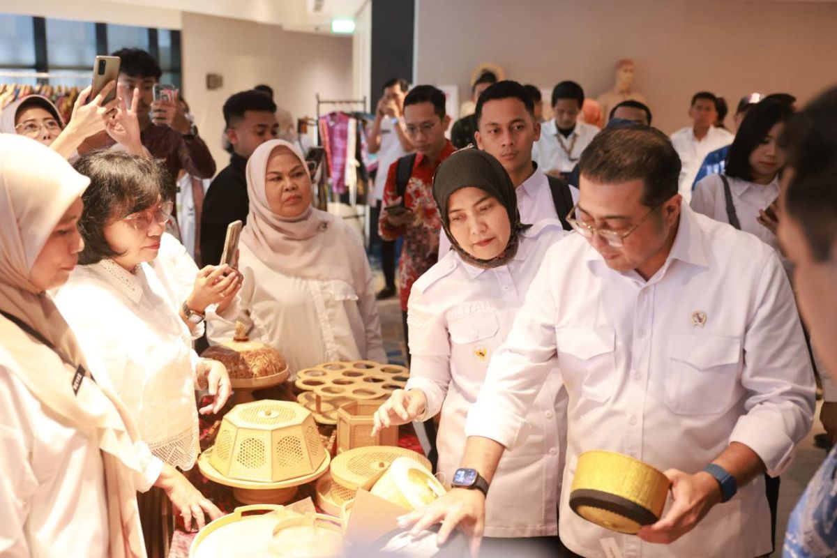 Menekraf apresiasi Creators Lab emak-emak matic