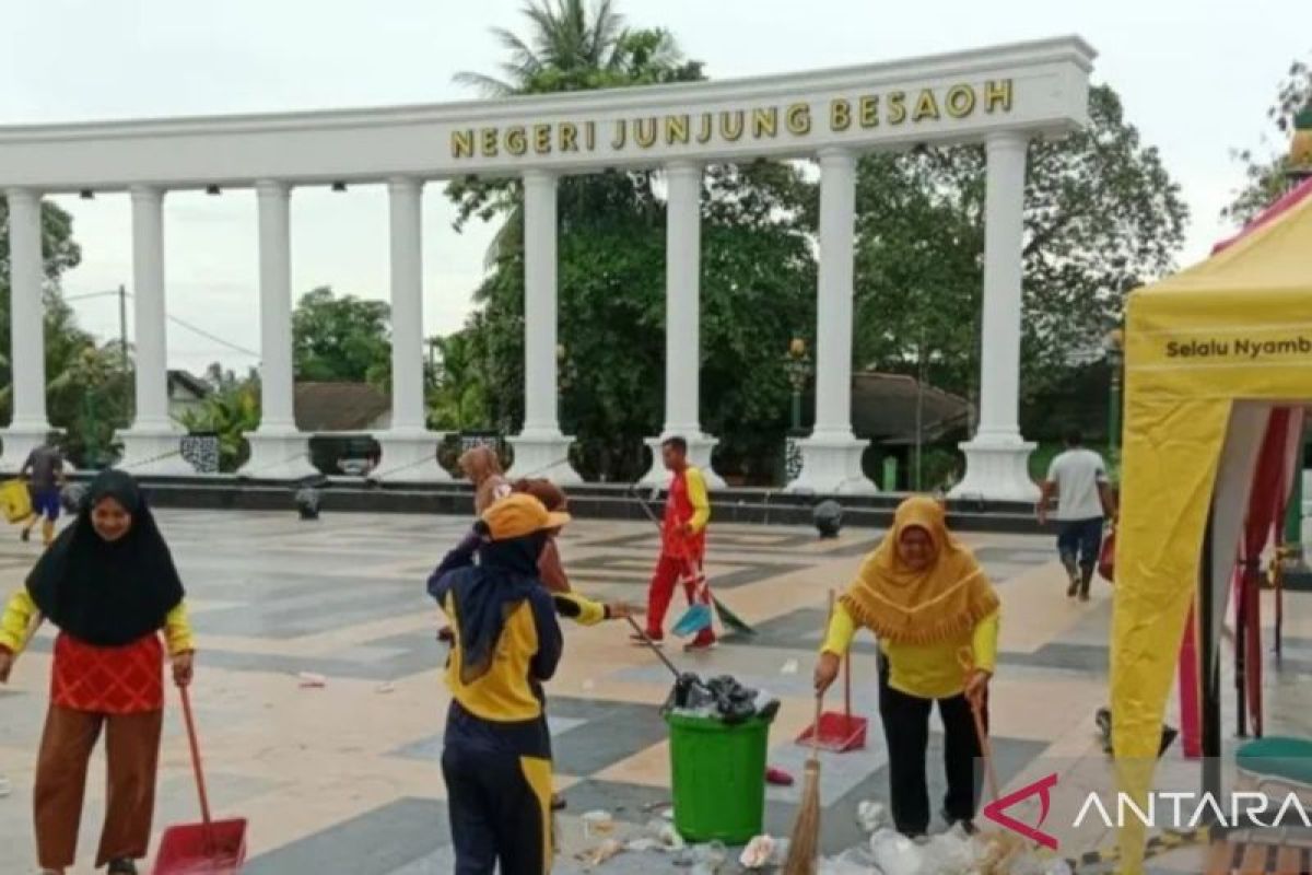 DLH Bangka Selatan buka layanan jasa angkut sampah