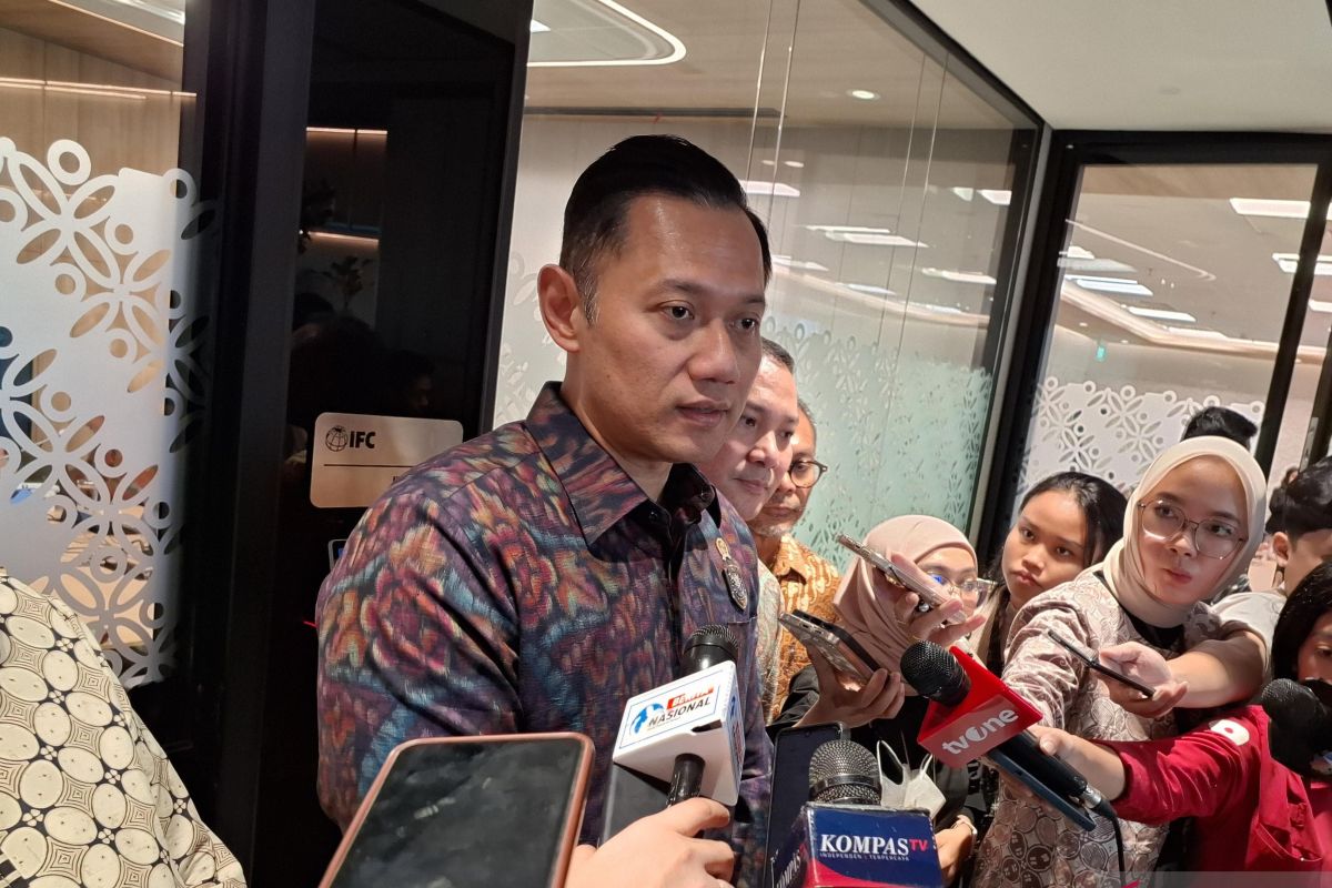 Menko AHY: Tahap awal pengembangan MRO Kertajati fasilitasi helikopter
