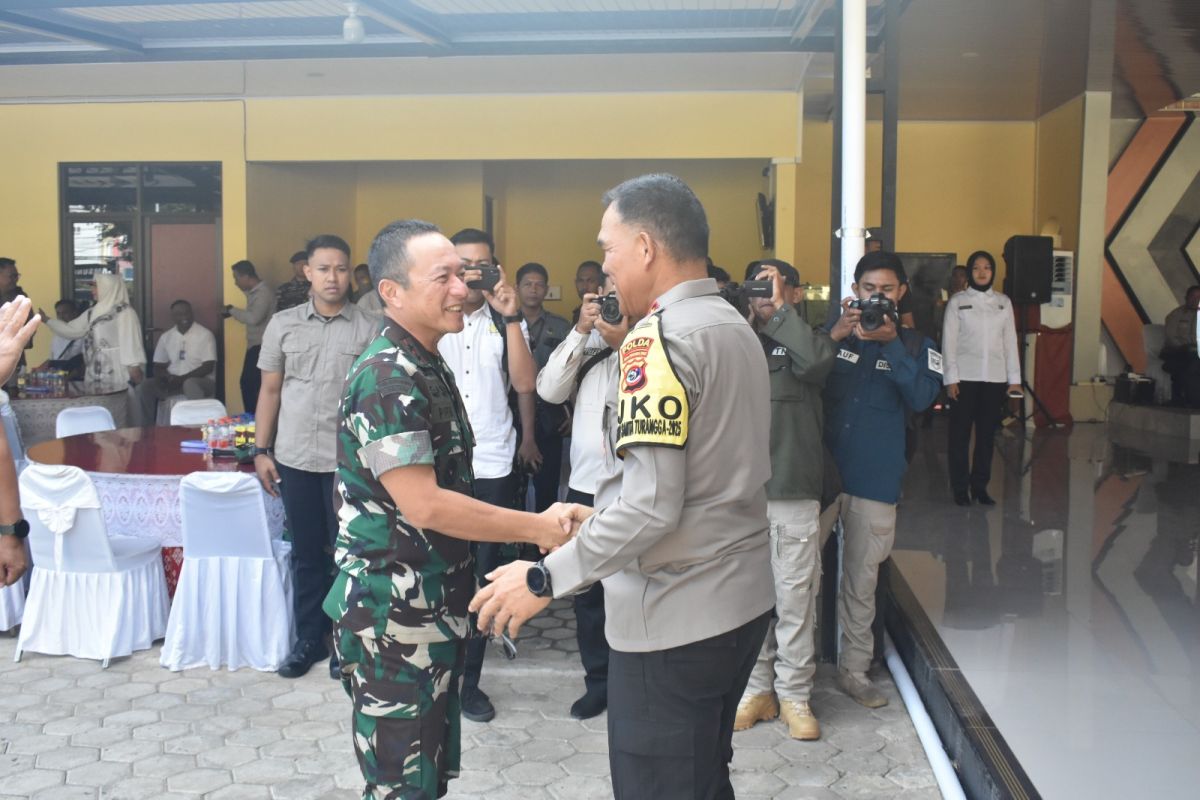 Pangdam Udayana bertemu Kapolda NTT pererat  sinergisitas TNI-Polri