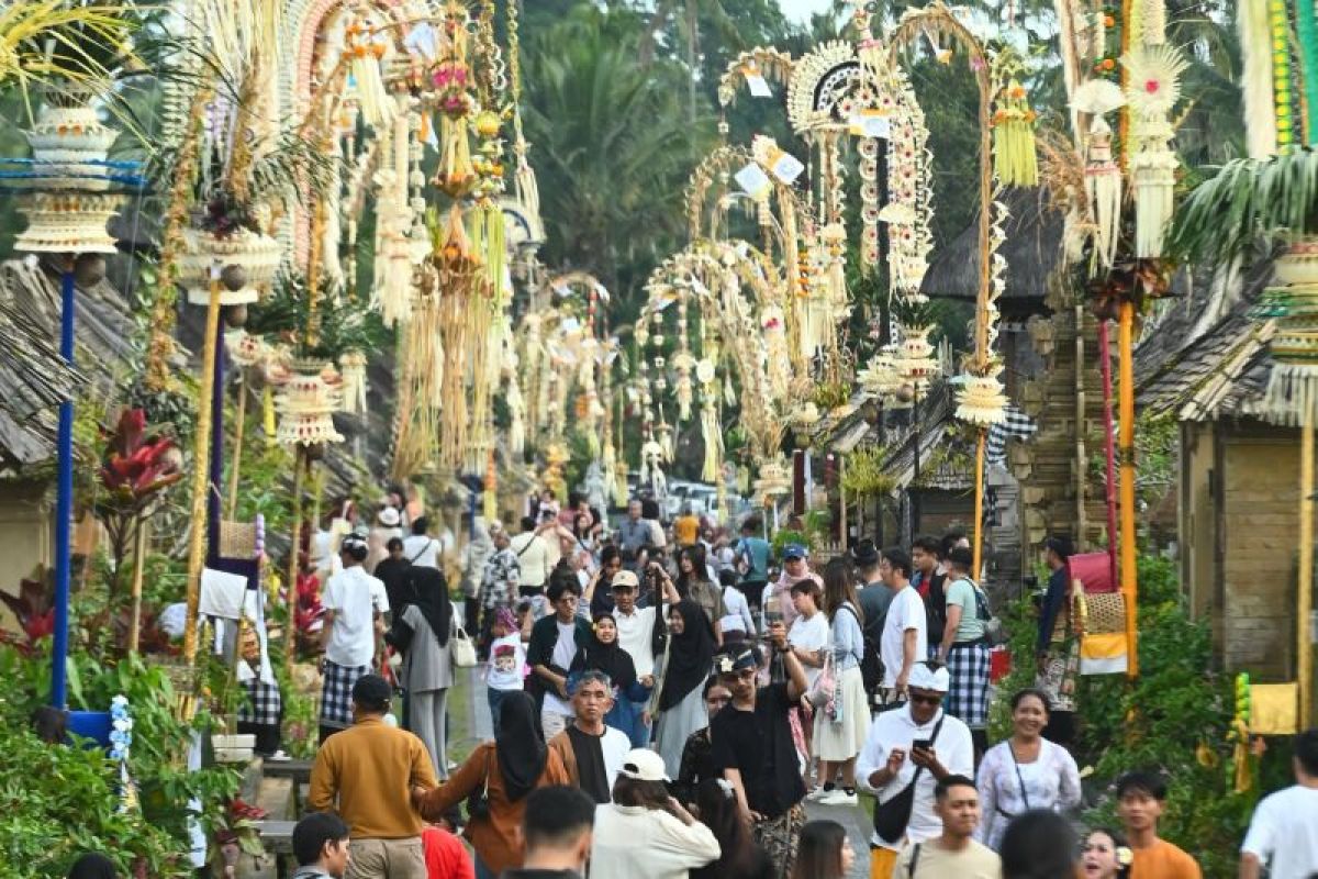 Ekonomi hijau: Kesejahteraan buruh dan stabilitas lingkungan