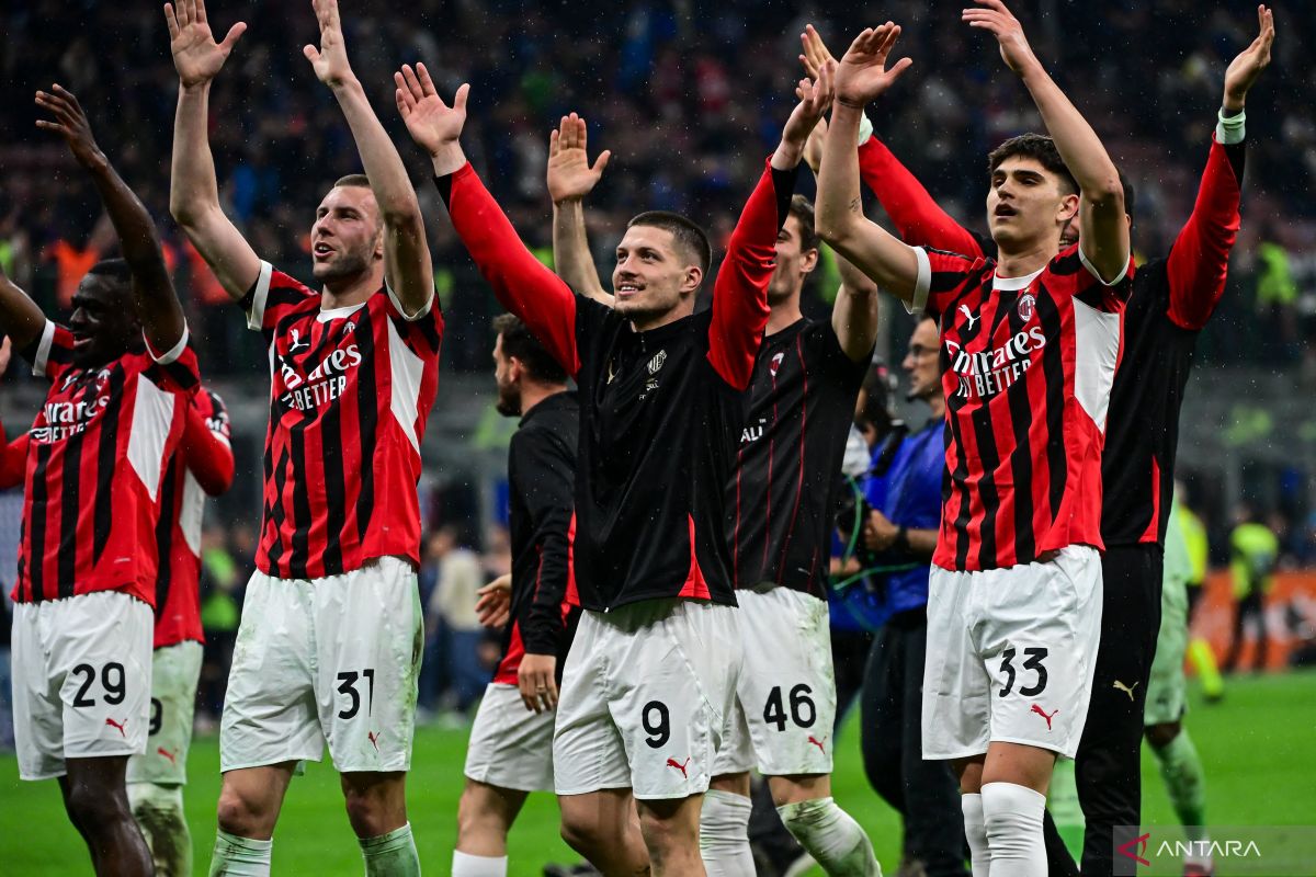 AC Milan melaju ke final Piala Italia seusai hajar Inter 3-0