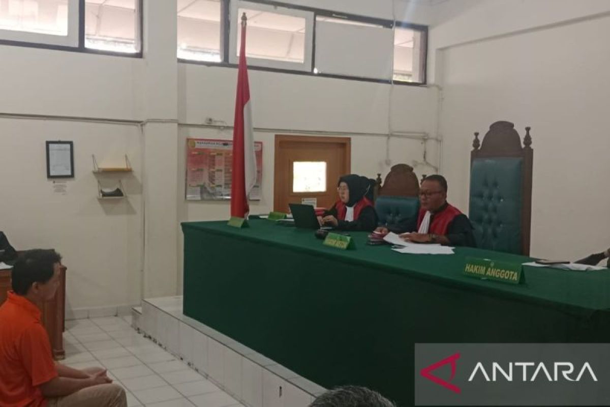 Janjikan proyek fiktif, oknum Dinas PU Muara Enim diganjar 3 tahun delapan 8 bulan penjara