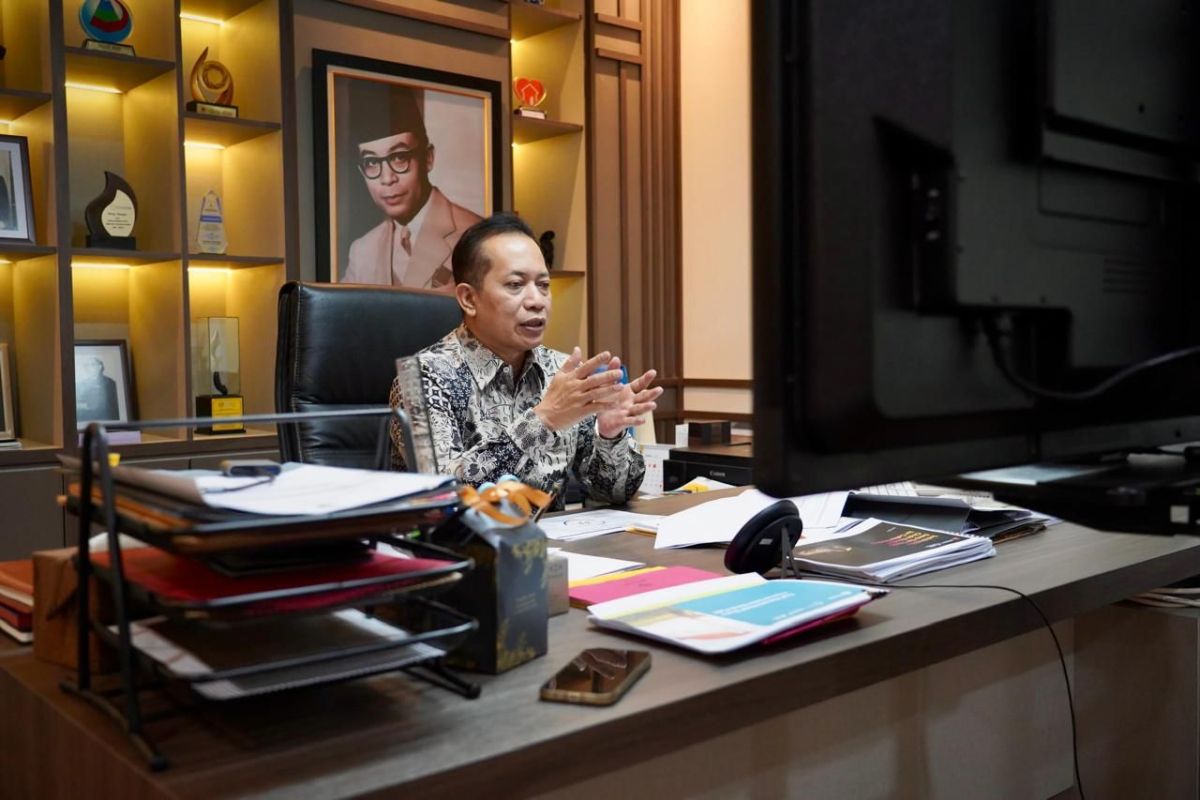 Kemenkop gandeng notaris kejar target pembentukan Kopdes Merah Putih