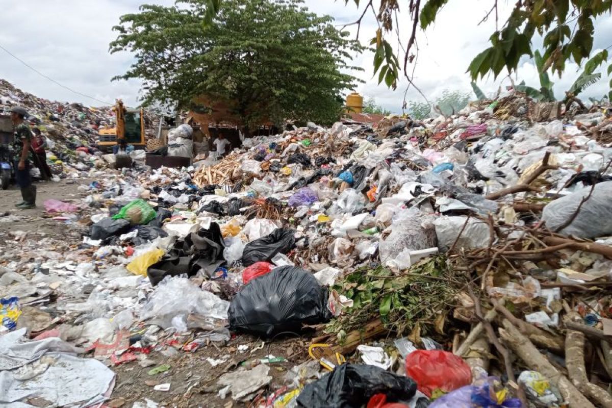 Pemindahan insinerator ke TPS Sandubaya Mataram terkendala sampah