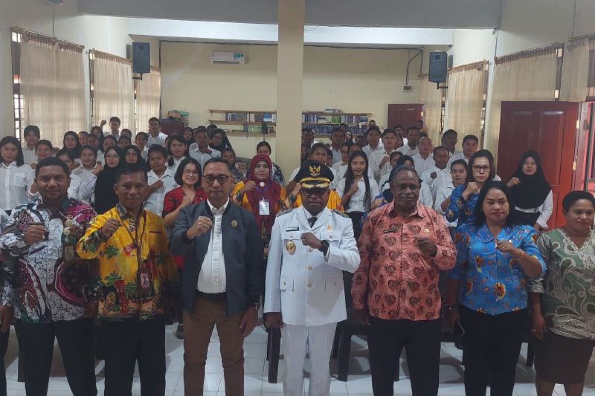 Ratusan tenaga kesehatan dan guru Kota Sorong ikut seleksi PPPK