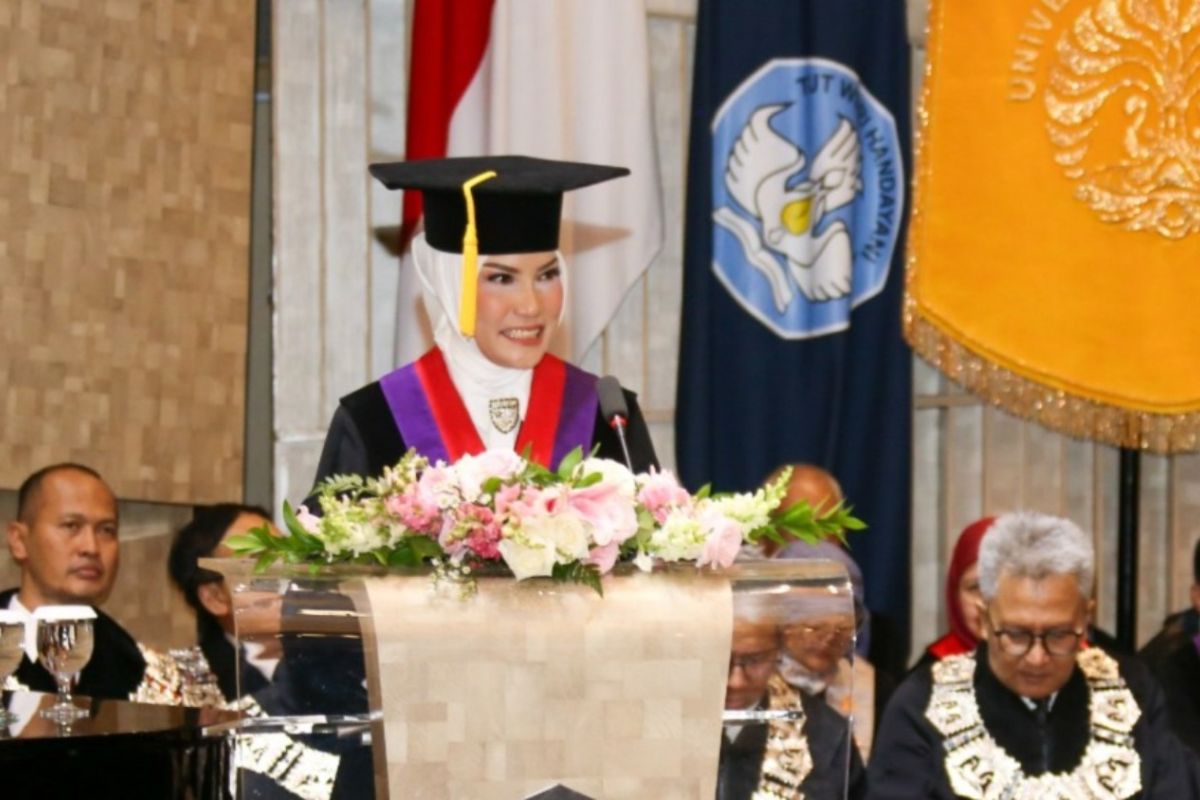 Guru besar FiA UI ajak bangun bangsa dengan memanfaatkan kearifan lokal