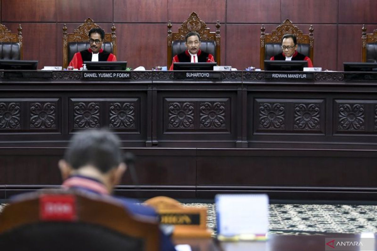 MK: Pasal menyerang nama baik di UU ITE dikecualikan untuk lembaga pemerintah