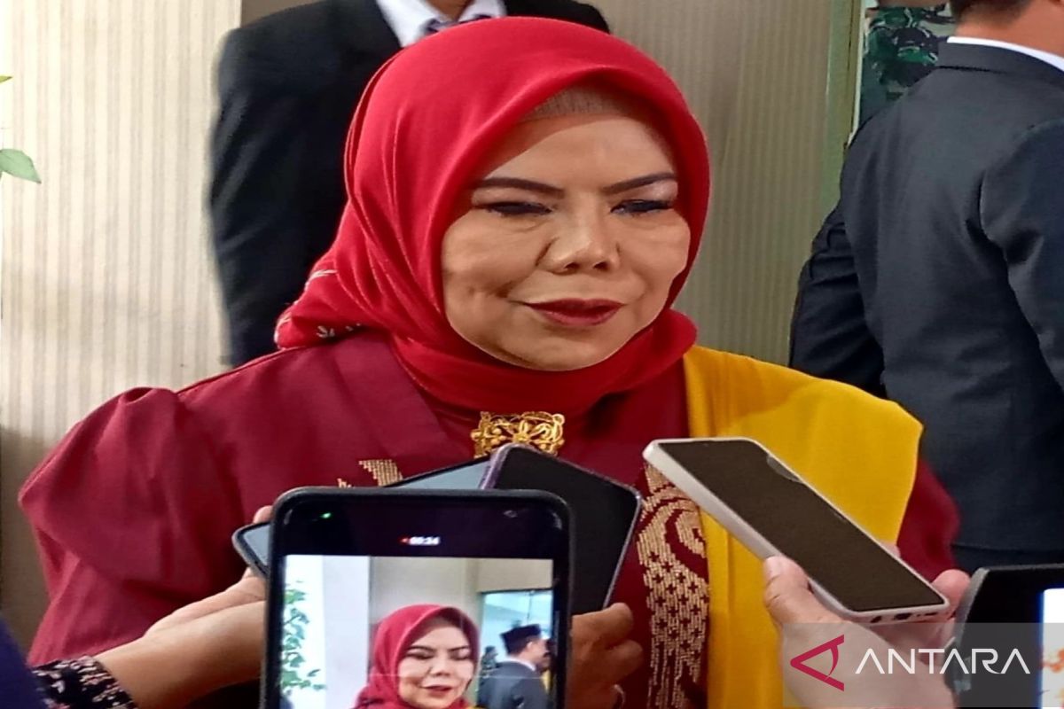 Pemprov Gorontalo berikan beasiswa bagi guru Sekolah Luar Biasa