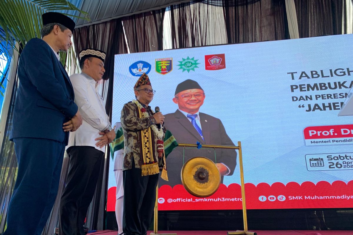 Menteri imbau guru berhati-hati menggunakan media sosial