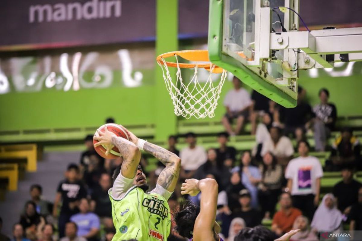 IBL: Pacific Caesar Surabaya tundukkan Tangerang Hawks 99-78