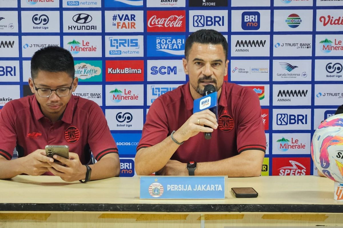 Carlos Pena yakini persaingan di papan atas Liga 1 akan kian sengit