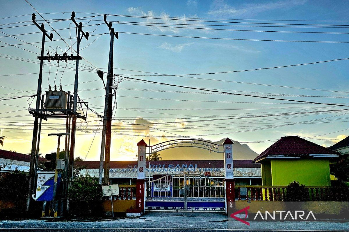 Menentukan kesiapan daerah lewat Desk Sekolah Rakyat