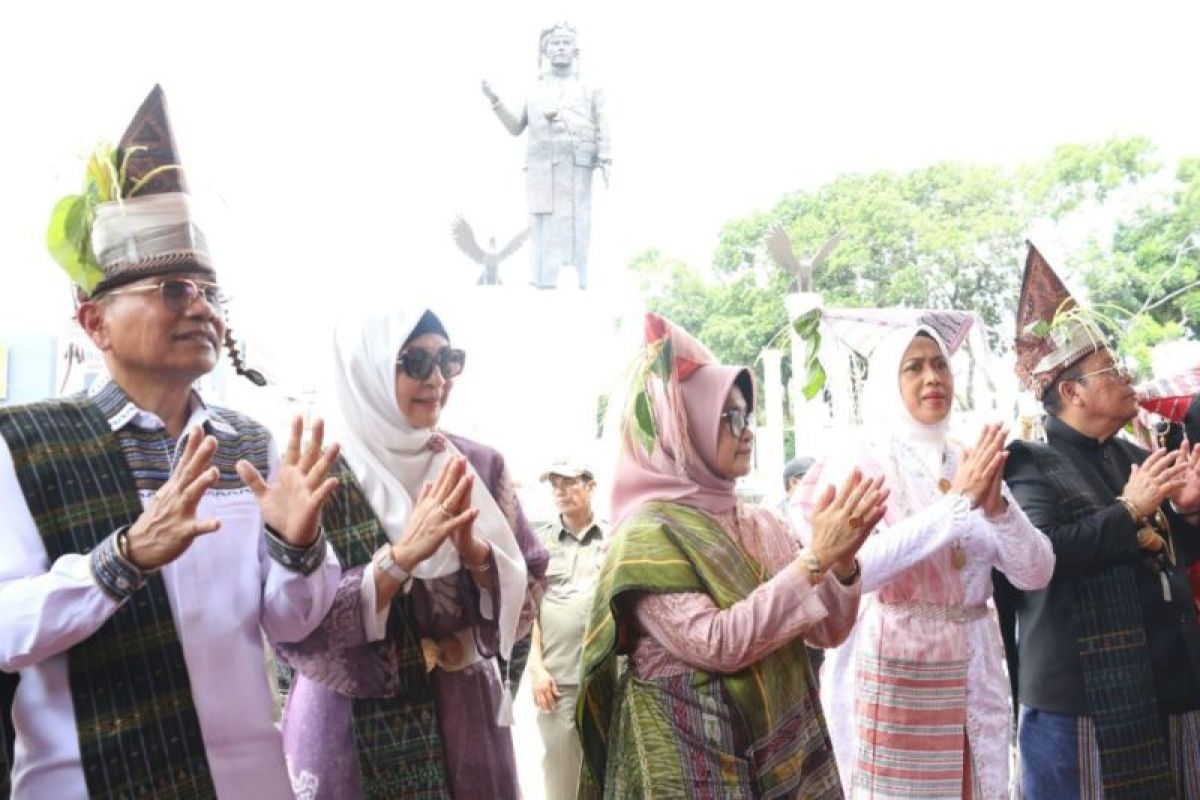 Bupati Simalungun ajak pemimpin teladani semangat Raja Siantar