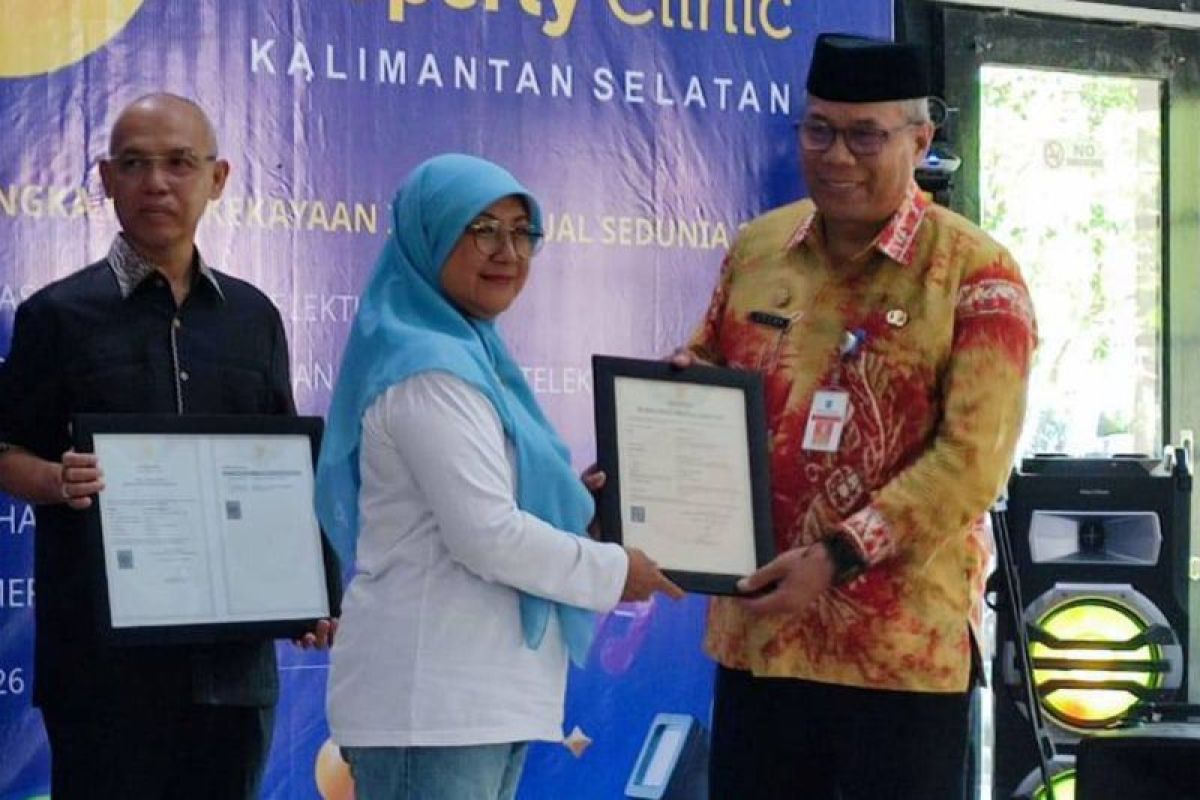 Pemkab HSS terima dua sertifikat penghargaan pada MIPC 2025