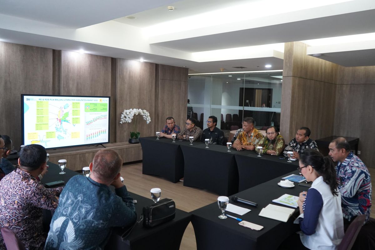 PLN dan Pemprov Malut sinergi tingkatkan elektrifikasi di wilayah 3T