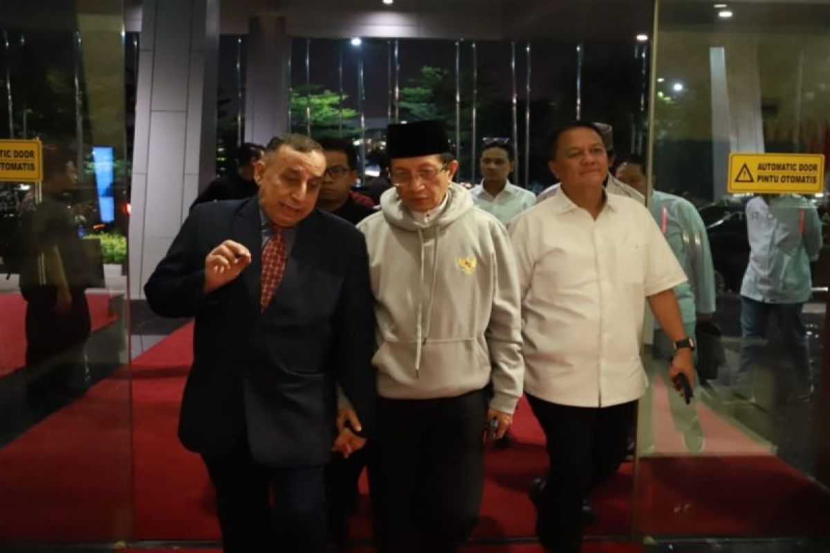 Terbang ke Madinah, Menag ikuti pertemuan Forum Hadis Kerajaan Saudi