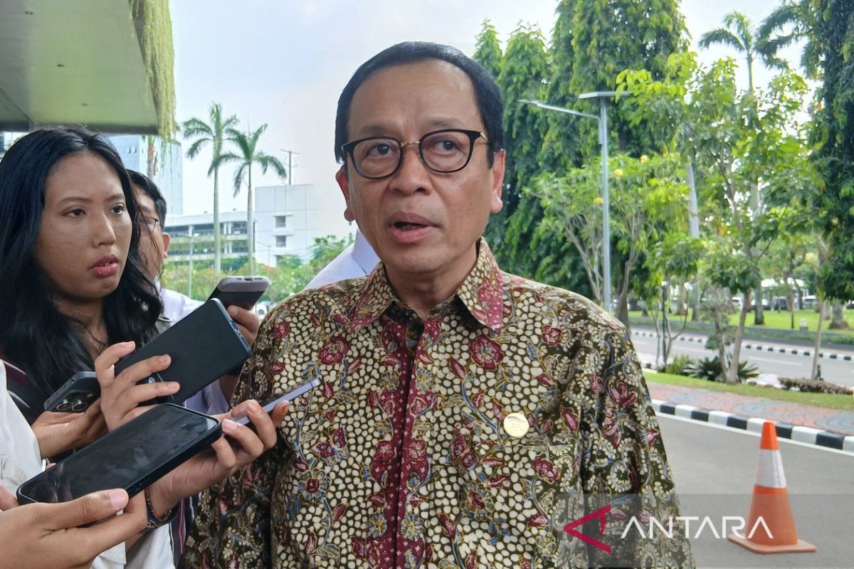 OJK: Bank syariah tetap perlu mitigasi risiko terhadap dampak tarif AS