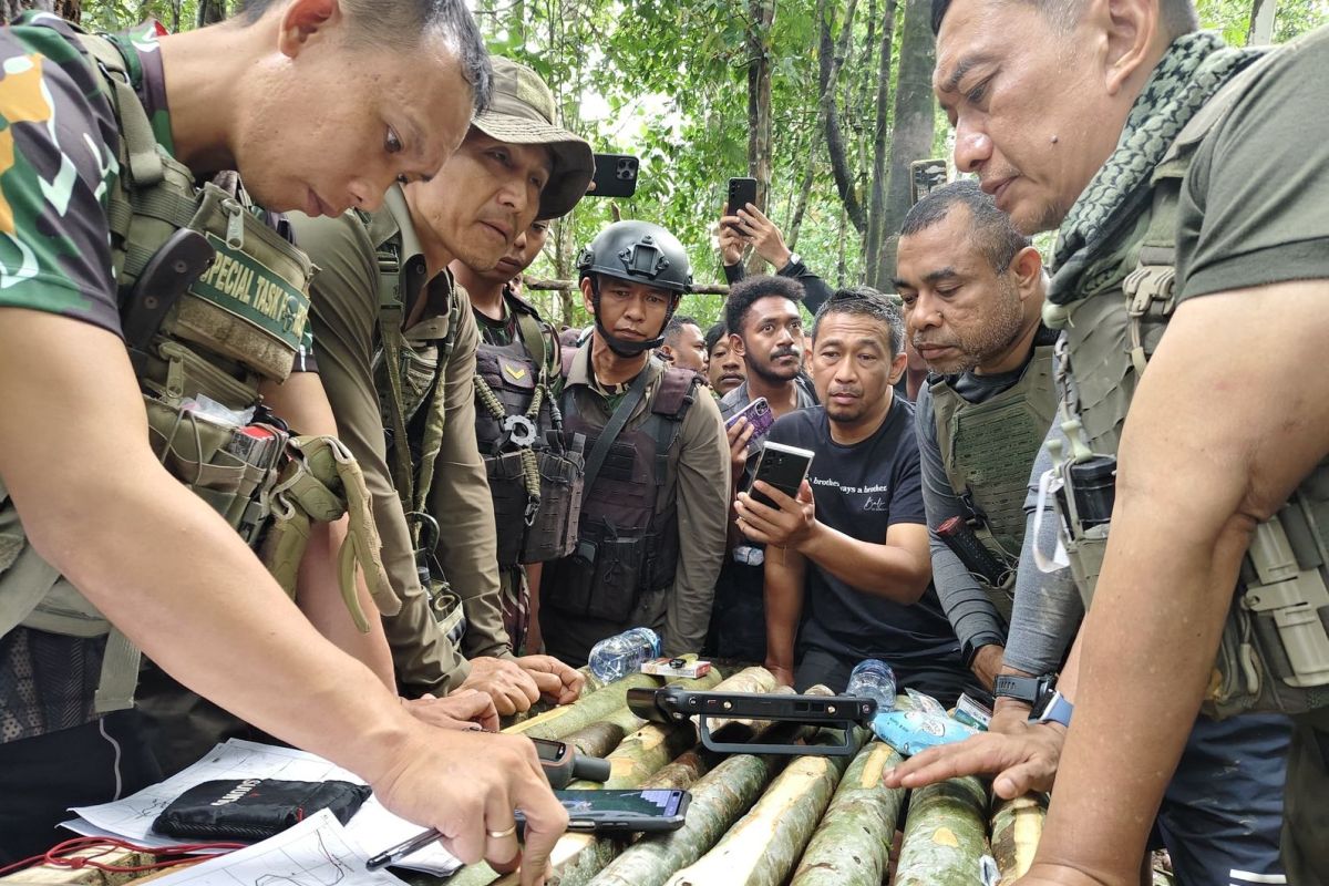 Karopenmas: Satgas Moskona 2025 Polri selamatkan Ketua Komnas HAM Papua dari penembakan KKB