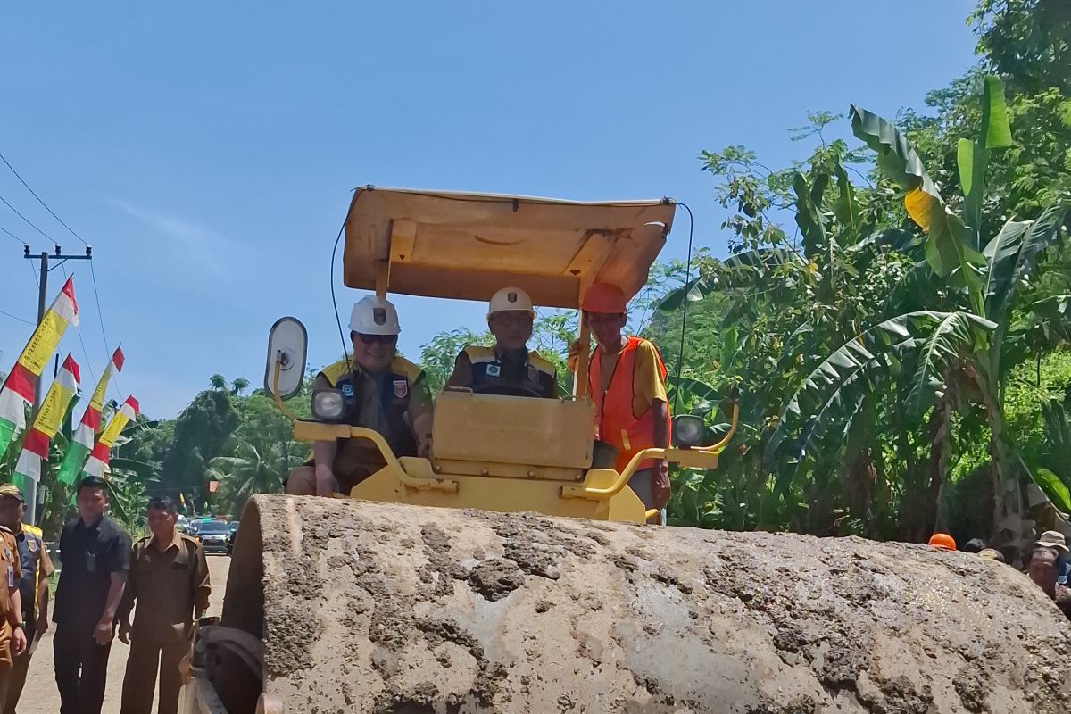 Rekonstruksi jalur Kuripan-Simpang Kota Agung untuk dukung ekonomi Lampung
