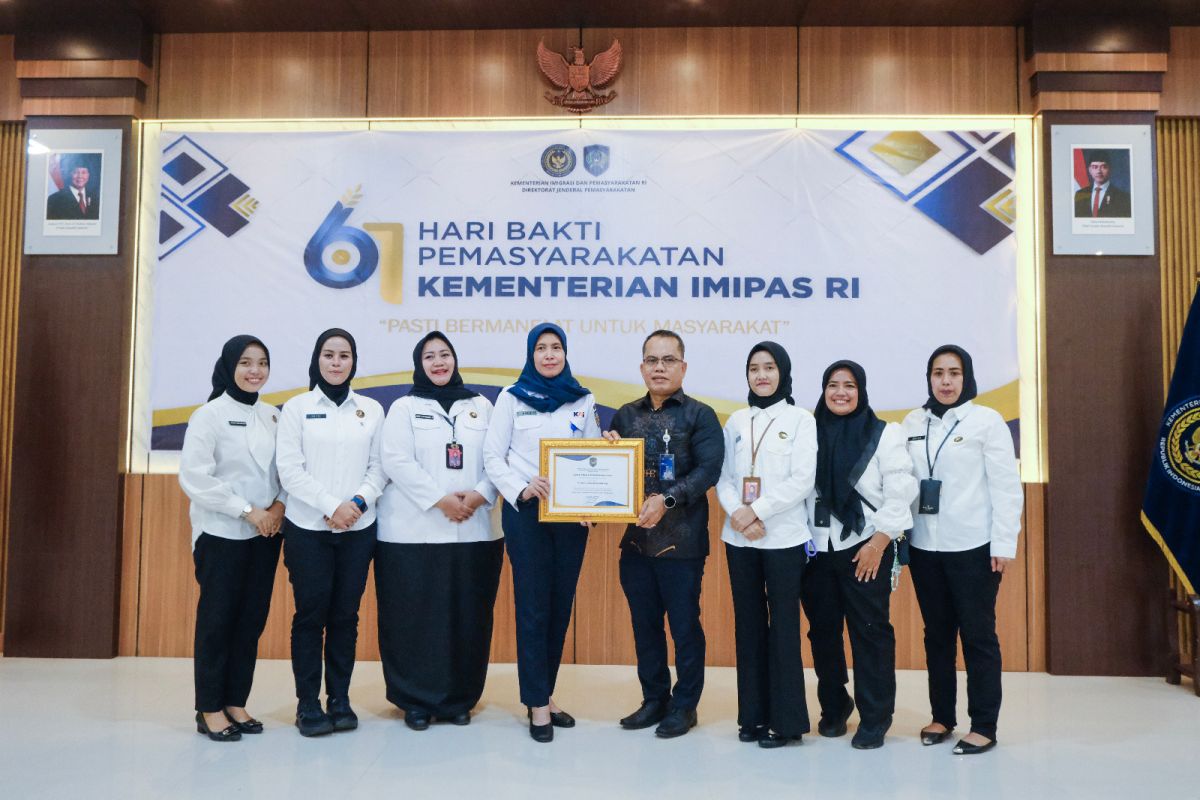 KAI Palembang terima penghargaan Kemenimipas RI