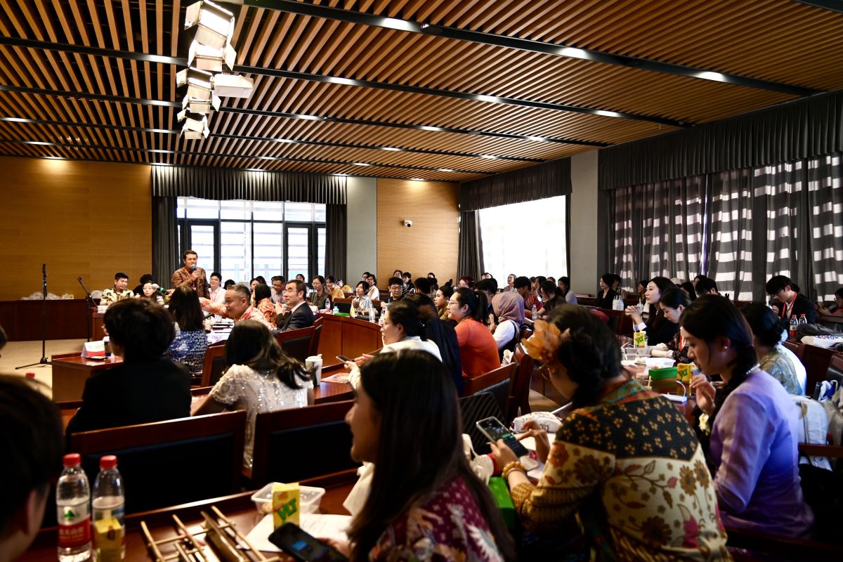 Puluhan Mahasiswa di China ikuti lomba pidato Bahasa Indonesia