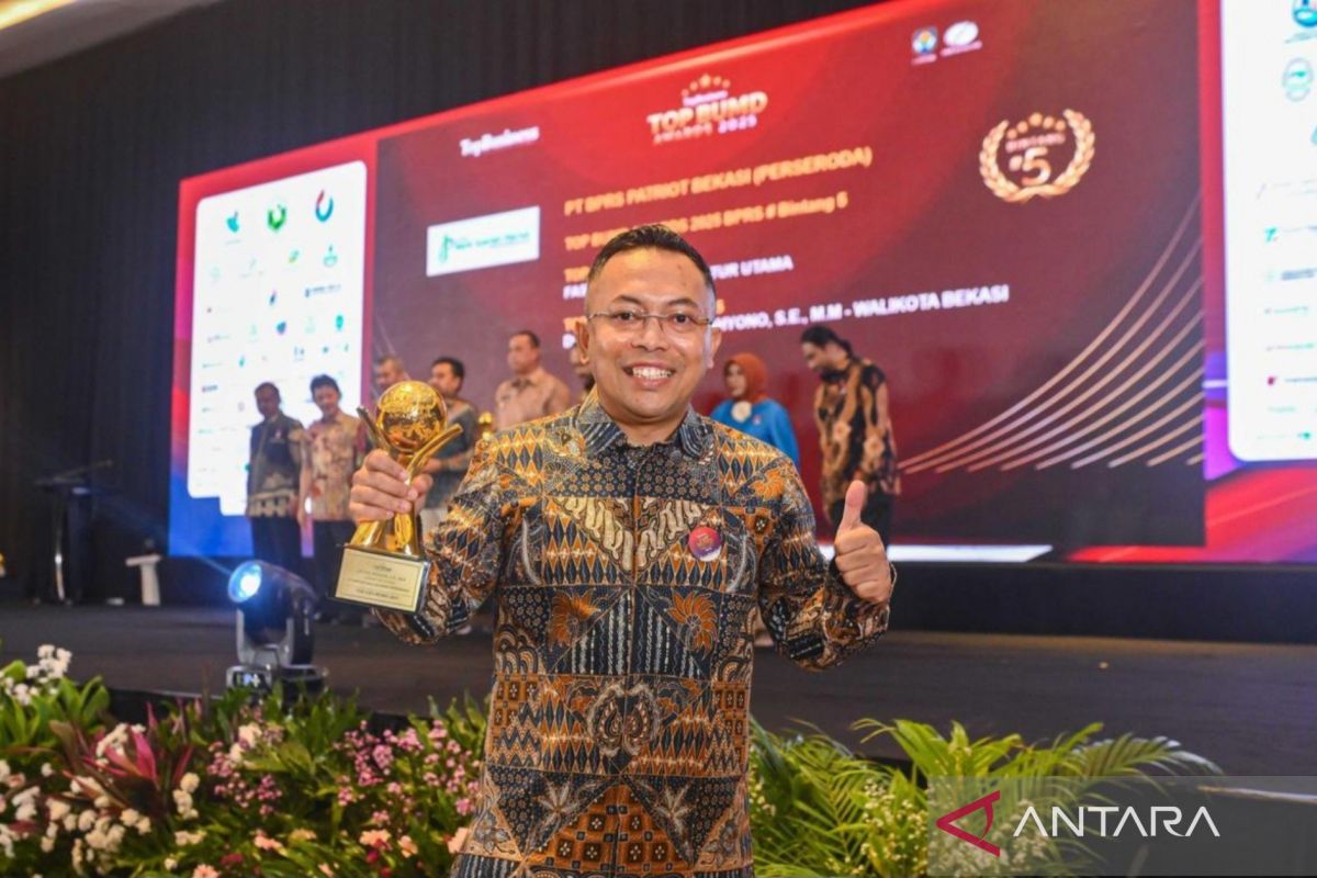 BUMD Migas Kota Bekasi raih penghargaan Top BUMD Awards 2025